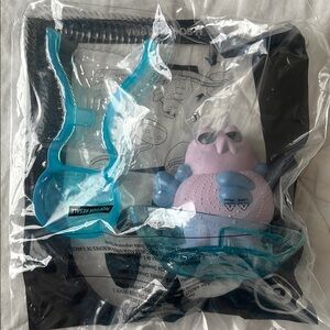 Elio‎ McDonald’s Toy number 6 Ambassador Helix